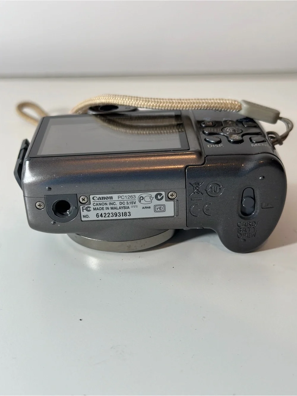 Canon PowerShot A590 IS 8MP Digital Camera Gray 4x Zoom Untested Parts Repair